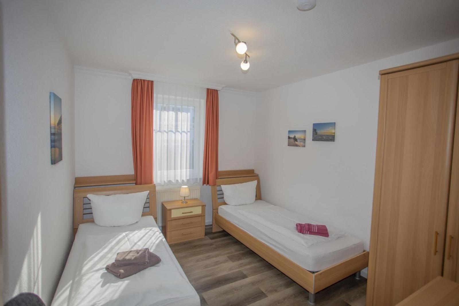 Ferienhaus Zum Suedstrand Sellin  Luaran gambar